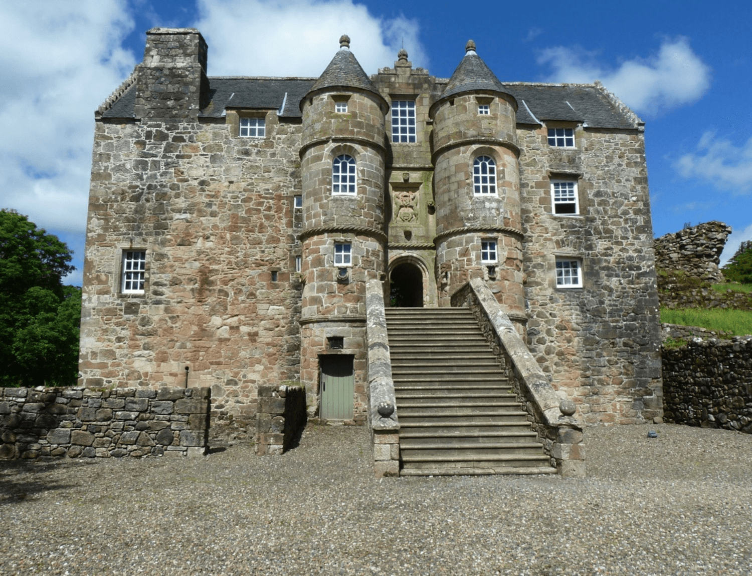 Funds for the Renovation of a 16th Century Castle Funds for the Renovation of a 16th Century Castle